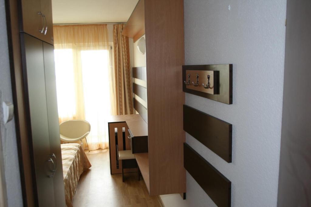 Hotel Capitol Jupiter Pokoj fotografie